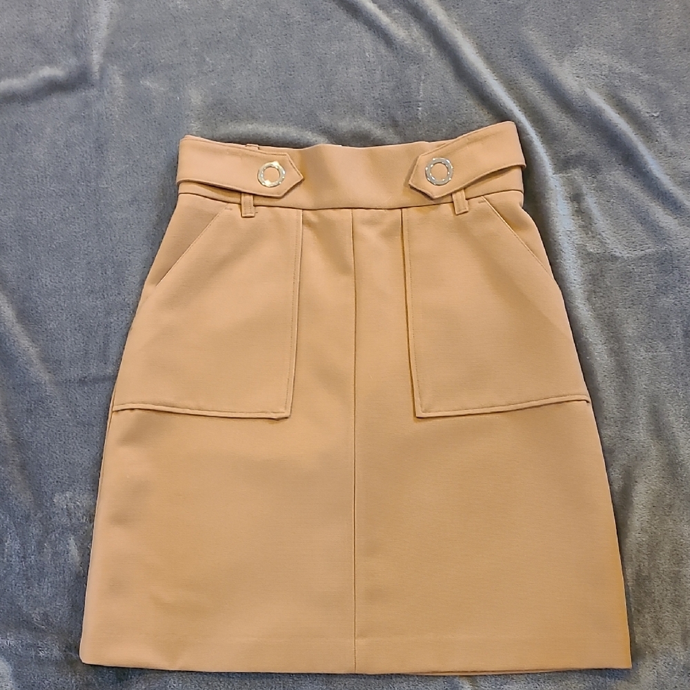 H&M Tan Pencil Skirt with Pocket Detail